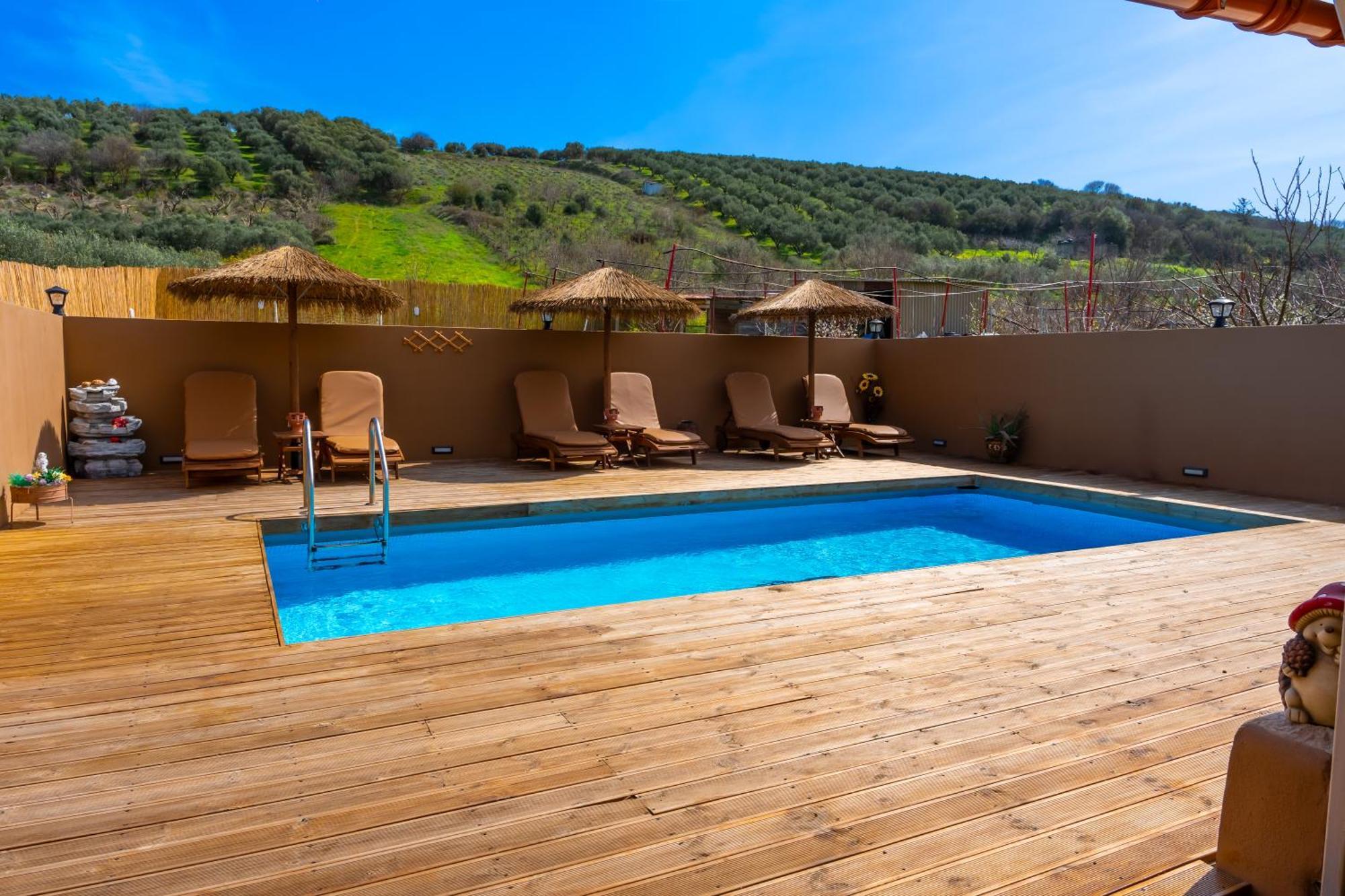 Countryhouse Villa With Pool & Private Parking Iraklio Eksteriør billede