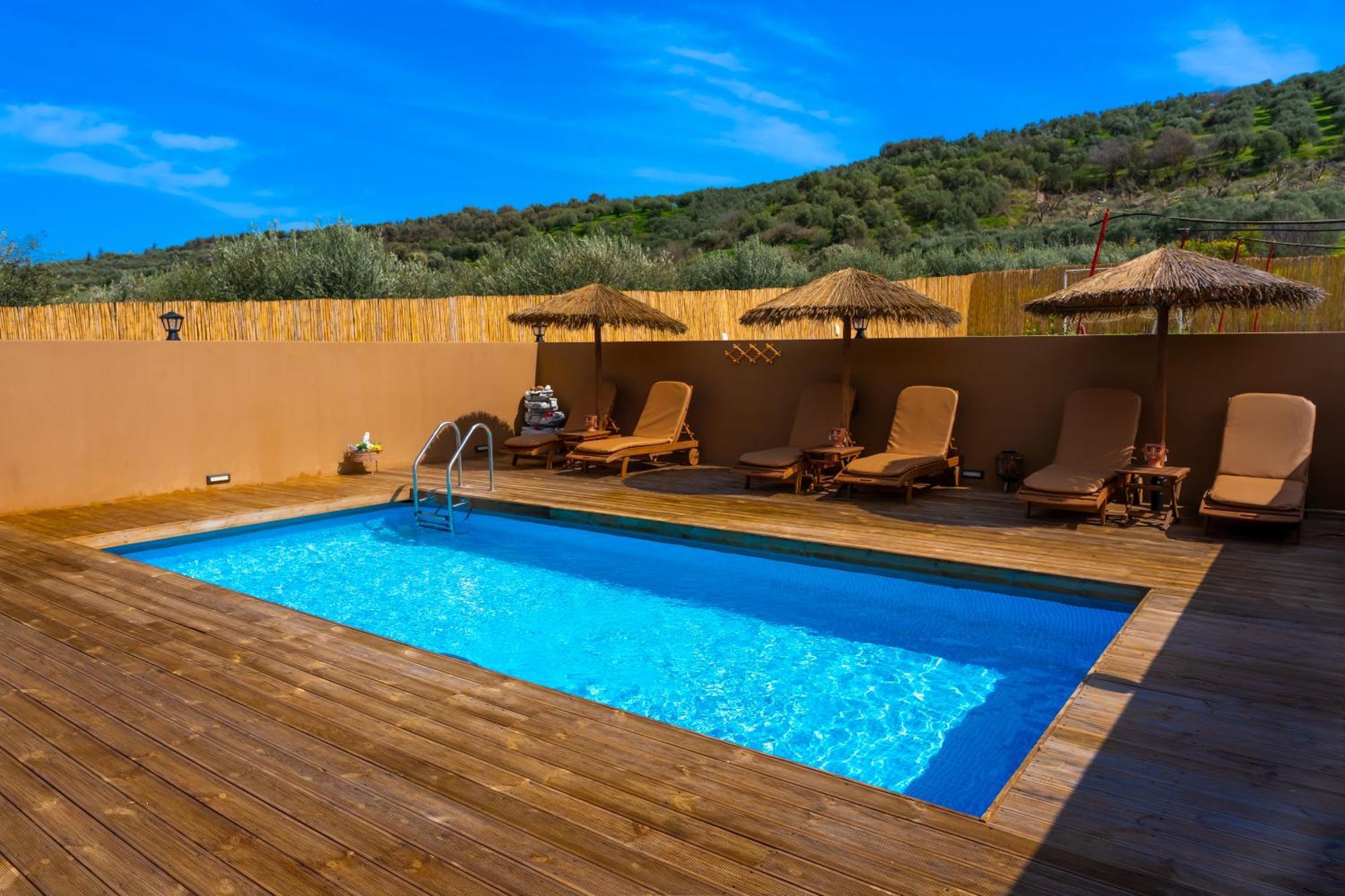 Countryhouse Villa With Pool & Private Parking Iraklio Eksteriør billede